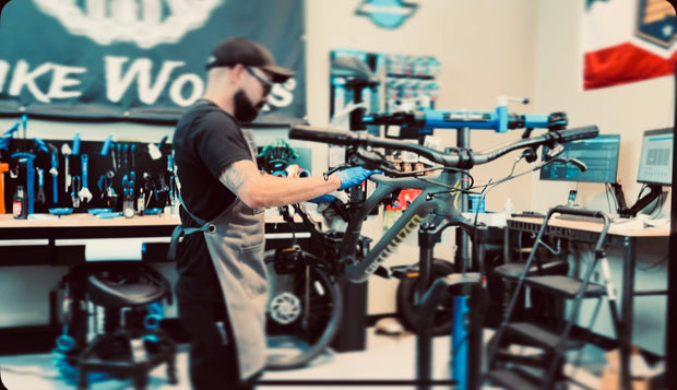 <h2><strong>SERVICE, REPAIR, & PERFORMANCE MENU</strong></h2>